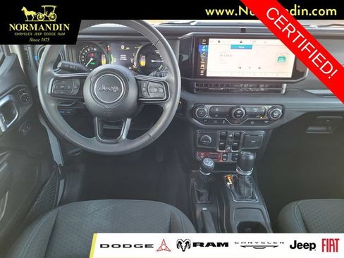 Certified 2024 Jeep Wrangler Unlimited Rubicon 4xe AWD/4WD image 7