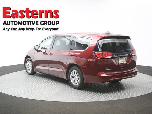 Used 2023 Chrysler Voyager LX FWD image 60