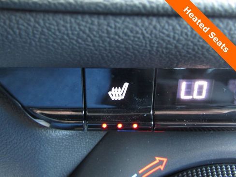 Used 2025 Chevrolet Blazer RS AWD/4WD image 16