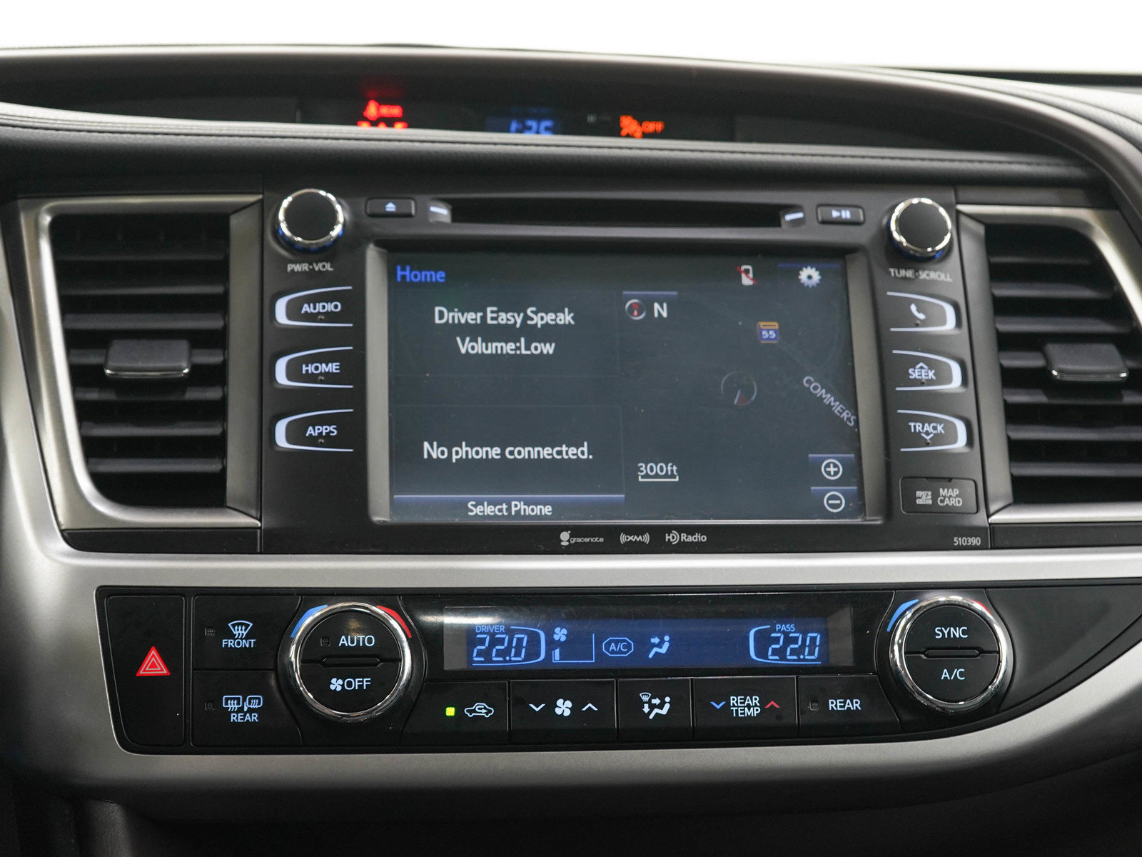 Used 2019 Toyota Highlander XLE AWD/4WD image 19