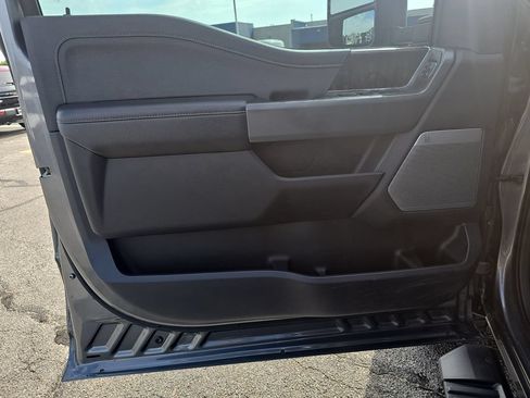 Used 2023 Ford F250 Lariat w/ Sport Appearance Package AWD/4WD image 26