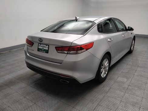 Used 2016 Kia Optima LX FWD image 9