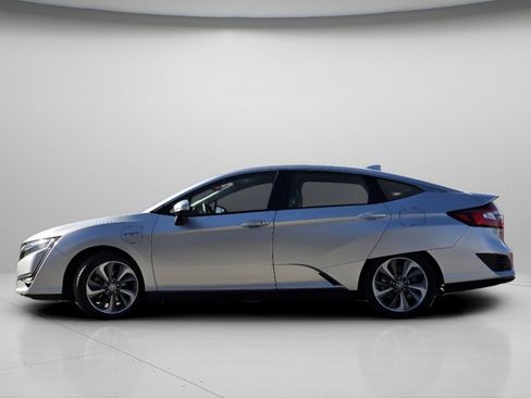 Certified 2018 Honda Clarity Touring image 21