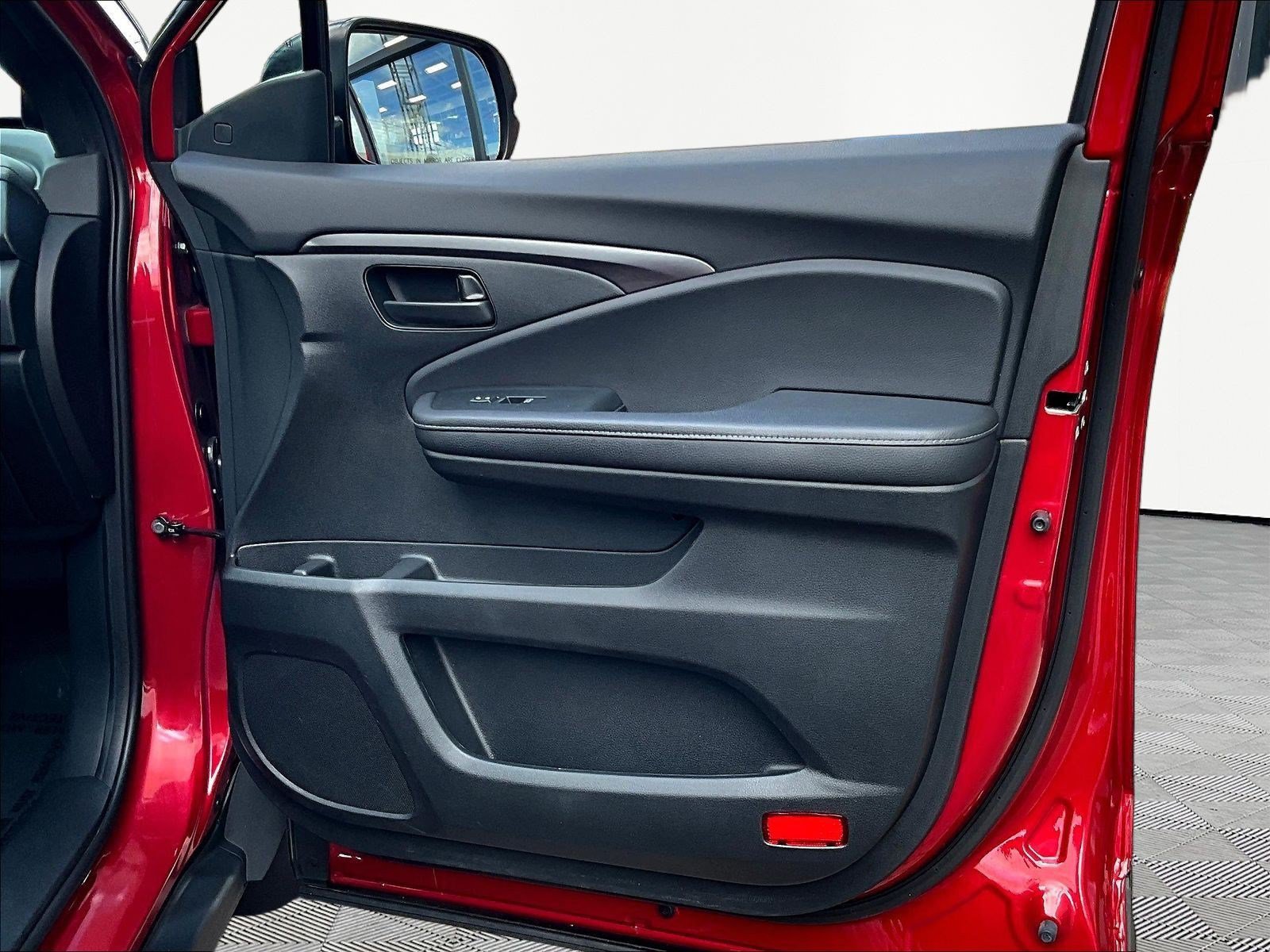 Used 2023 Honda Passport EX-L image 26