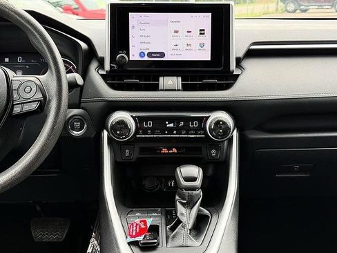 Used 2023 Toyota RAV4 XLE w/ Convenience Package FWD image 27