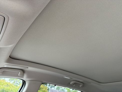 Used 2025 Acura MDX FWD w/ Technology Package image 21