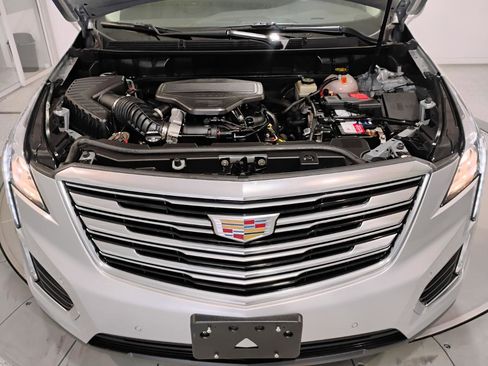 Used 2018 Cadillac XT5 Luxury w/ Driver Awareness Package AWD/4WD image 70