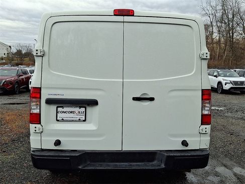 Used 2021 Nissan NV 1500 S image 6