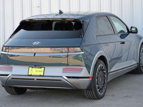 Used 2022 Hyundai Ioniq 5 Limited image 49