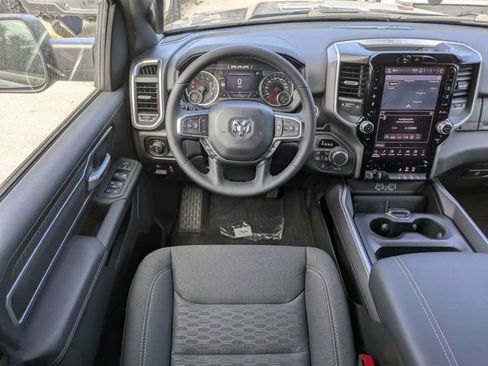 New 2026 RAM 1500 Big Horn AWD/4WD image 16