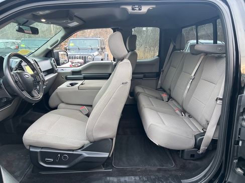 Used 2018 Ford F150 XLT w/ Equipment Group 302A Luxury image 15