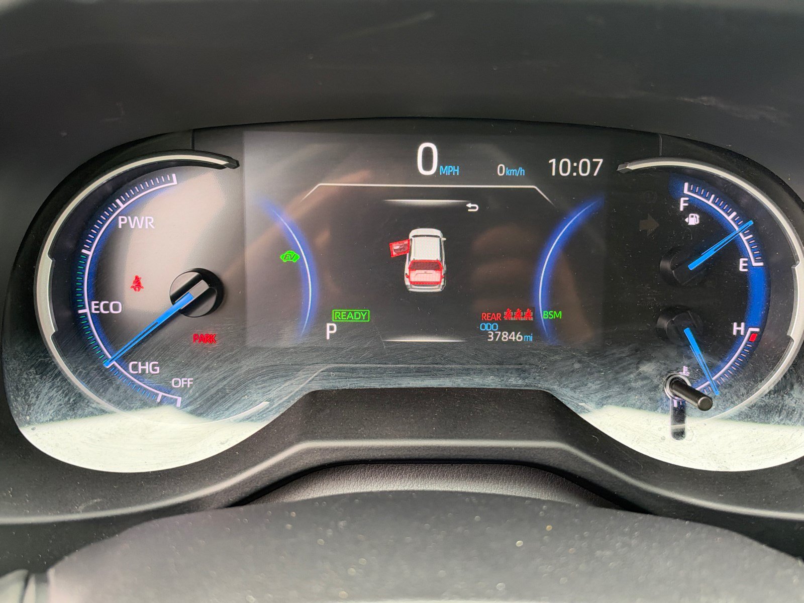 Used 2025 Toyota RAV4 XLE AWD/4WD image 24