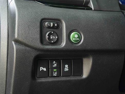 Used 2019 Honda Pilot Touring image 41