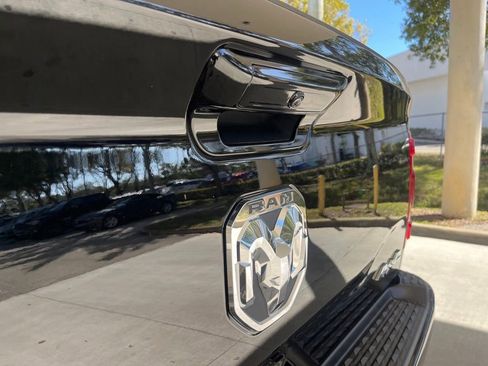 New 2022 RAM 2500 Big Horn w/ Level C Equiment Group image 20