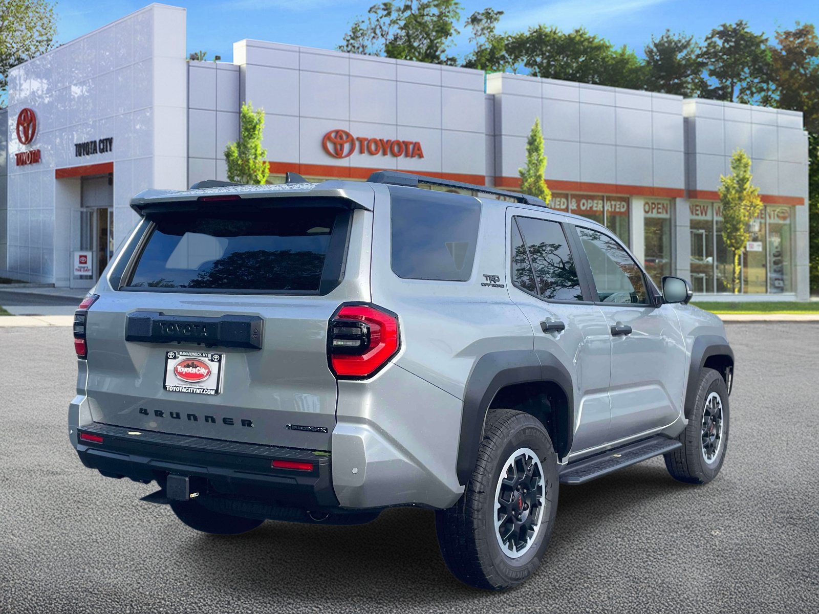 New 2026 Toyota 4Runner TRD Off-Road Premium AWD/4WD image 5