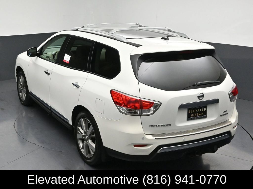 Used 2014 Nissan Pathfinder Platinum w/ Platinum Premium Package AWD/4WD image 40