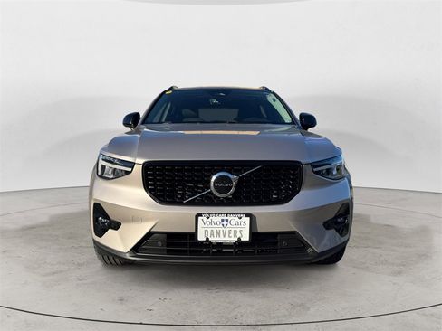Certified 2023 Volvo XC40 B5 Plus w/ Climate Package image 26
