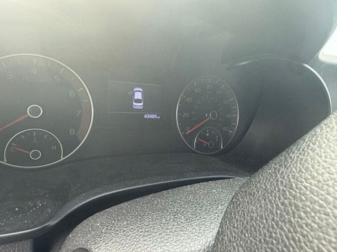 Used 2020 Kia Optima LX FWD image 10
