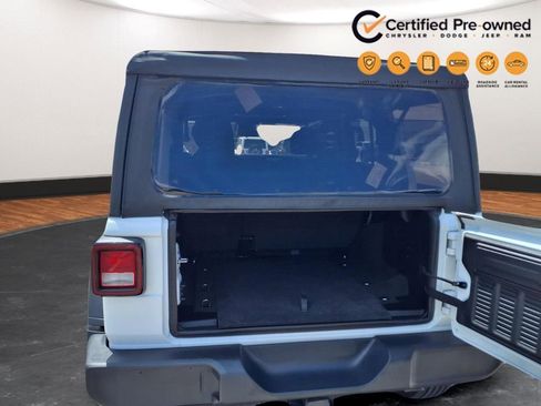 Used 2025 Jeep Wrangler Unlimited Sport AWD/4WD image 19