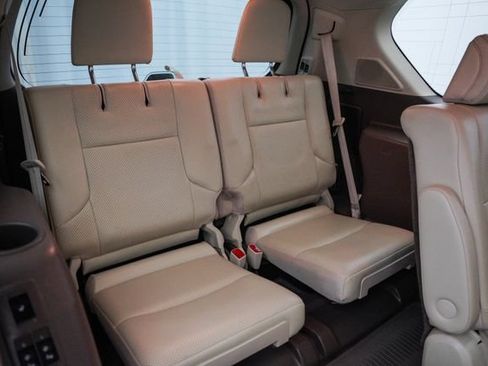Used 2017 Lexus GX 460 Luxury w/ Preferred Accessory Package AWD/4WD image 29