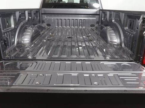 Used 2023 Ford F350 XLT image 45