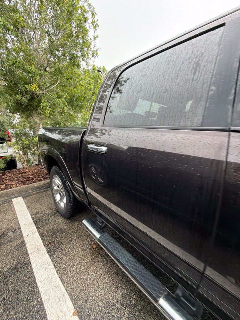 Used 2017 RAM 1500 Laramie AWD/4WD image 6