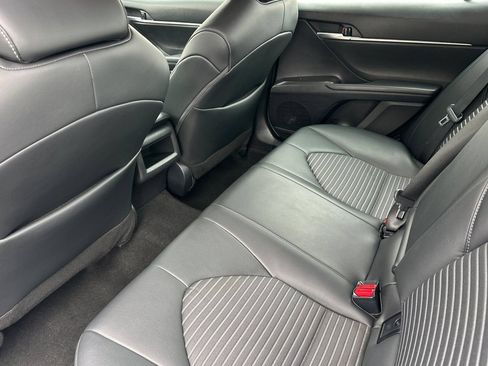 Used 2024 Toyota Camry SE FWD image 13