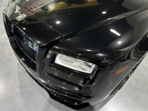 Used 2015 Rolls-Royce Wraith RWD image 17