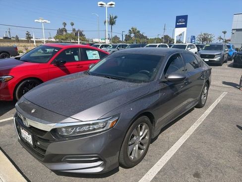 Used 2018 Honda Accord LX image 17