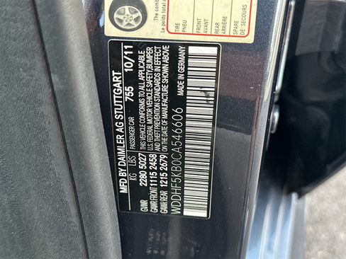 Used 2012 Mercedes-Benz E 350 E 350 image 31