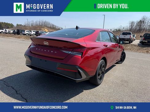 New 2026 Hyundai Elantra SEL Sport Premium FWD image 6