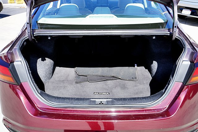 Used 2024 Nissan Altima 2.5 SV FWD image 20