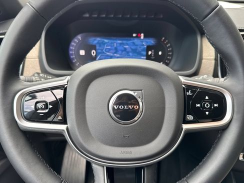 Certified 2026 Volvo XC90 B6 Core AWD/4WD image 27