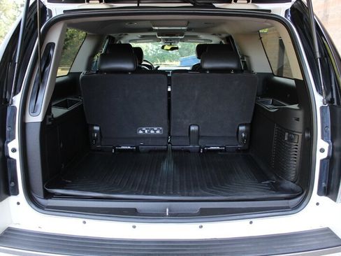 Used 2014 GMC Yukon XL Denali AWD/4WD image 16
