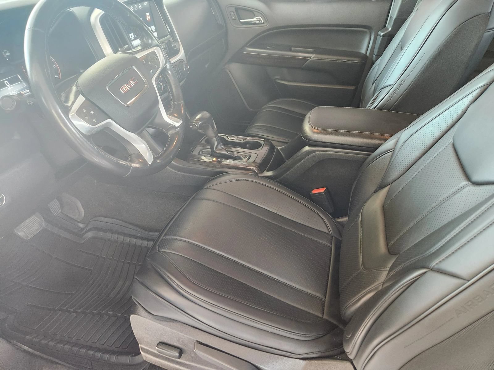 Used 2016 GMC Canyon SLE RWD image 9