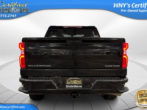 Used 2020 Chevrolet Silverado 1500 Custom w/ Custom Value Package image 7