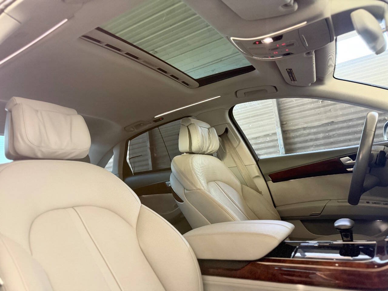 Used 2012 Audi A8 L 4.2 AWD/4WD image 21