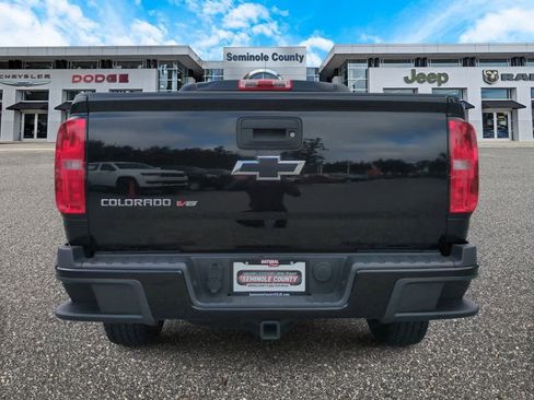 Used 2018 Chevrolet Colorado W/T w/ WT Convenience Package image 7