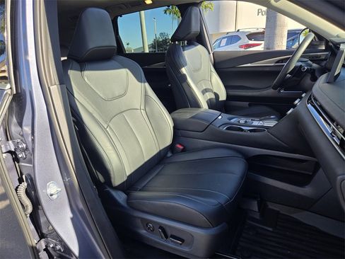 Certified 2026 INFINITI QX60 Luxe w/ Cargo Package image 20