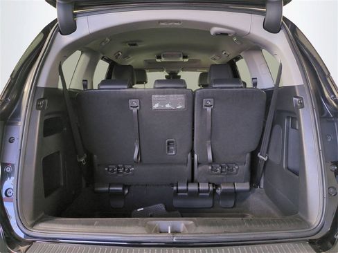 Used 2024 Honda Odyssey Touring image 14