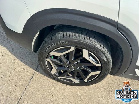 Used 2025 Kia Seltos SX w/ SX Sunroof Package image 26