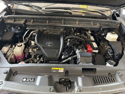 Used 2024 Toyota Highlander XSE image 35