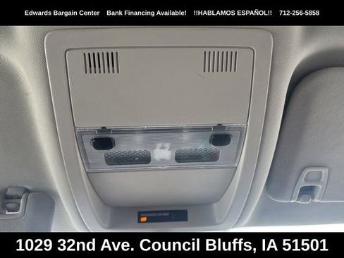Used 2013 Chevrolet Avalanche LS AWD/4WD image 23