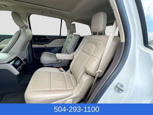 Used 2022 Lincoln Aviator Reserve w/ Elements Package Plus RWD image 25