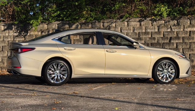 Certified 2021 Lexus ES 350 w/ Premium Package FWD image 5