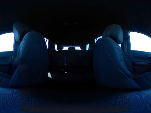 Used 2025 Chevrolet Equinox LT image 42