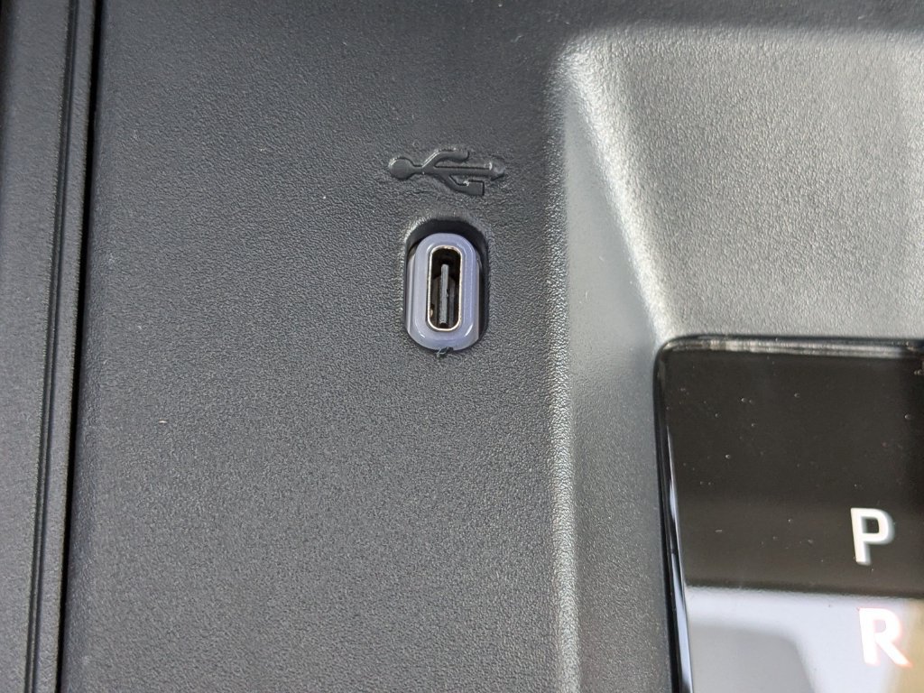 New 2026 Toyota Corolla Cross L FWD image 21