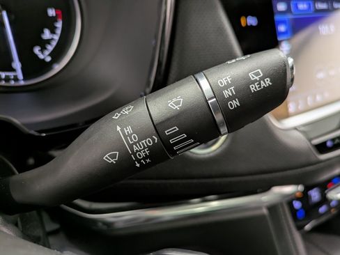 Used 2021 Cadillac XT5 Premium Luxury image 18