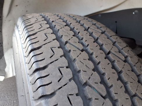 Used 2019 Chevrolet Express 3500 LS image 34