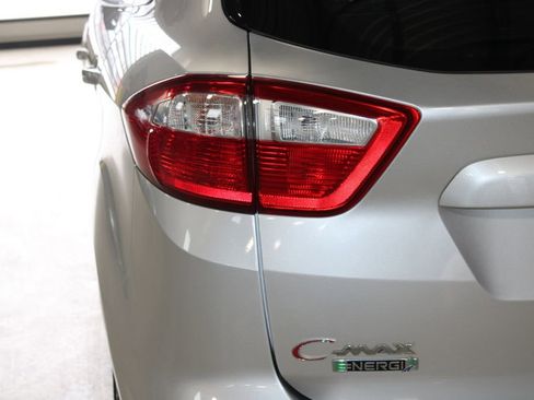 Used 2016 Ford C-MAX Energi SEL w/ Equipment Group 302A FWD image 38
